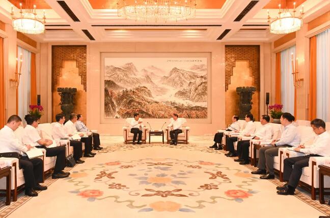 舒印彪拜會(huì)湖北省委書記應(yīng)勇、省長(zhǎng)王曉東