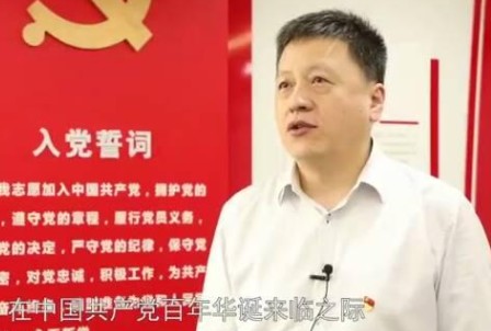 周群任中國(guó)電氣裝備集團(tuán)有限公司黨委副書記、董事，提名為中國(guó)電氣裝備集團(tuán)有限公司總經(jīng)理人選