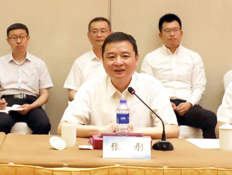 協(xié)鑫、徐工聯(lián)手！布局新能源