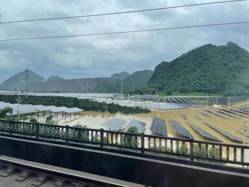 地面電站秒變漂浮電站，又一光伏電站被水淹！