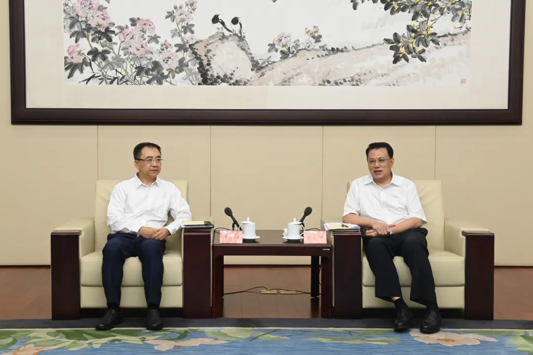 大唐集團(tuán)公司黨組書記、董事長(zhǎng)鄒磊拜會(huì)浙江省委書記、省人大常委會(huì)主任袁家軍