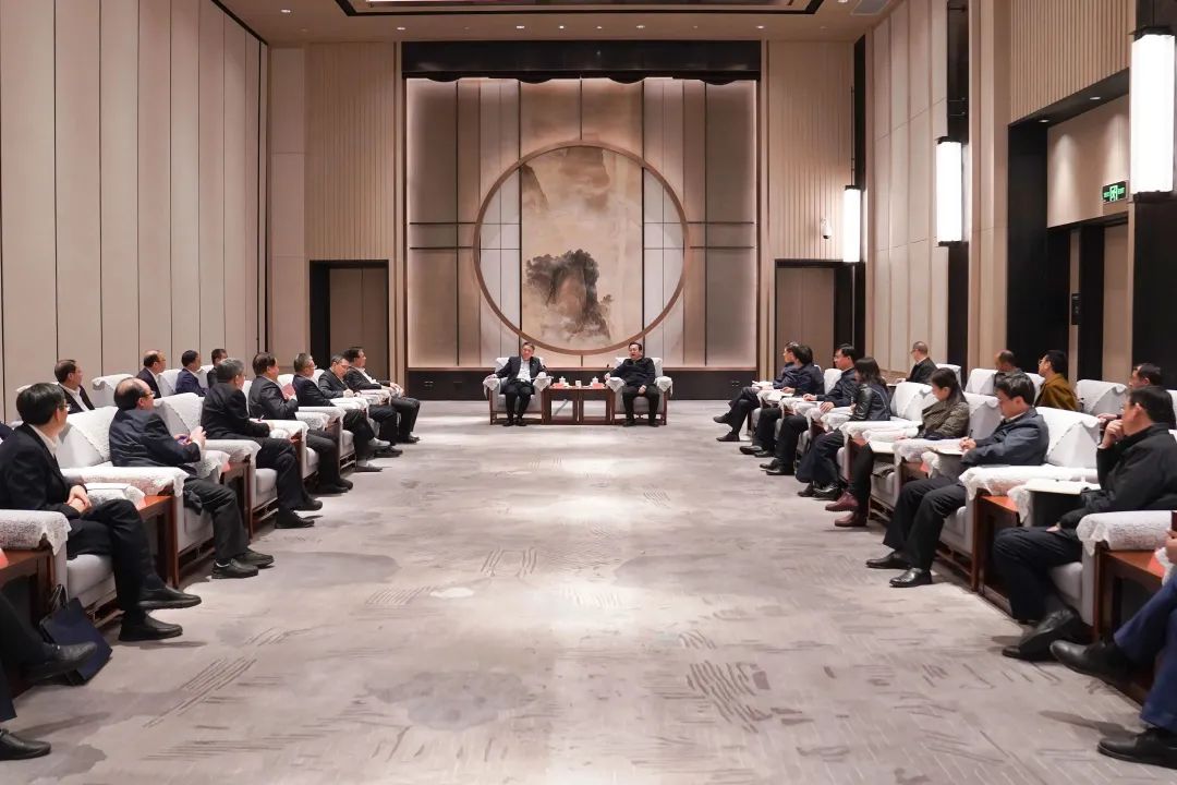 華能集團(tuán)黨組書記、董事長溫樞剛拜會雄安新區(qū)黨工委書記、管委會主任張國華