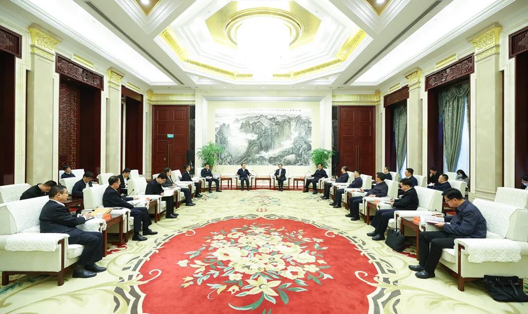 大唐集團(tuán)黨組書記鄒磊拜會(huì)貴州省委書記徐麟、省長李炳軍
