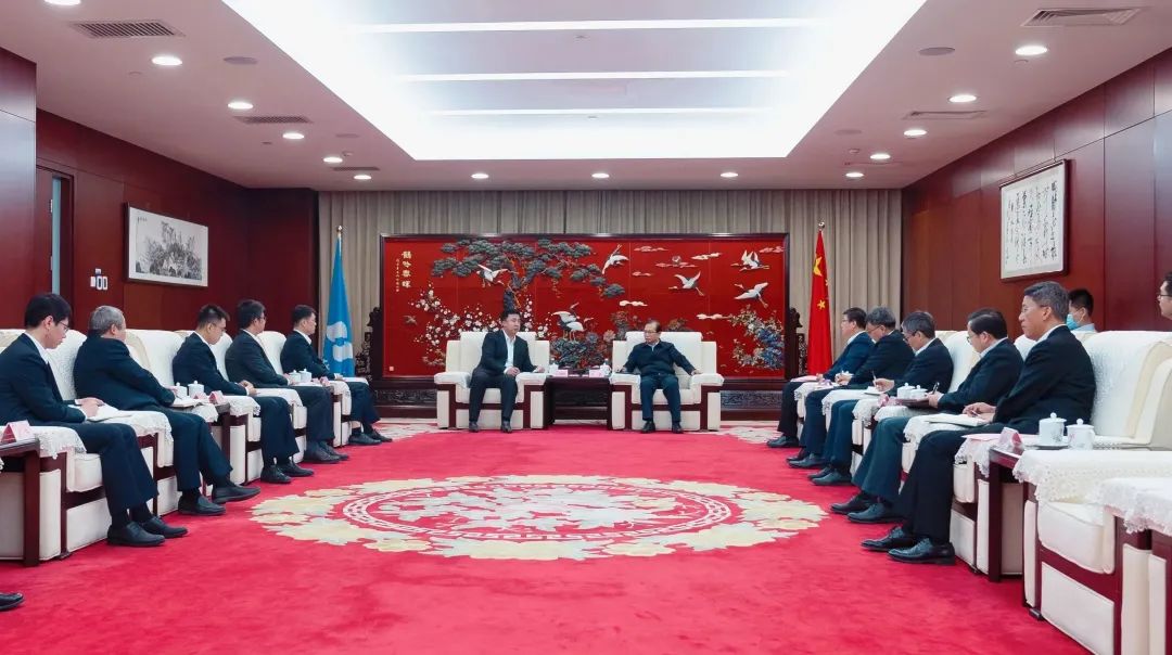 華電集團董事長江毅會見海博思創(chuàng)董事長、總經理張劍輝