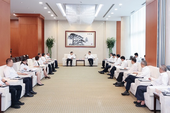 華能集團黨組書記、董事長溫樞剛會見山西省委常委、太原市委書記韋韜