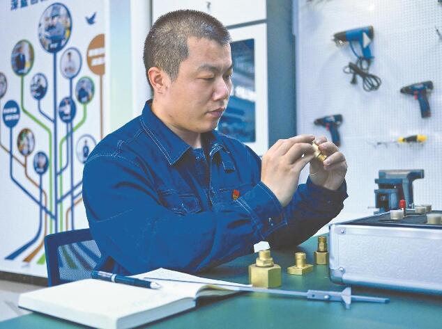 何龍：扎根北疆9年，他找到了自己的位置