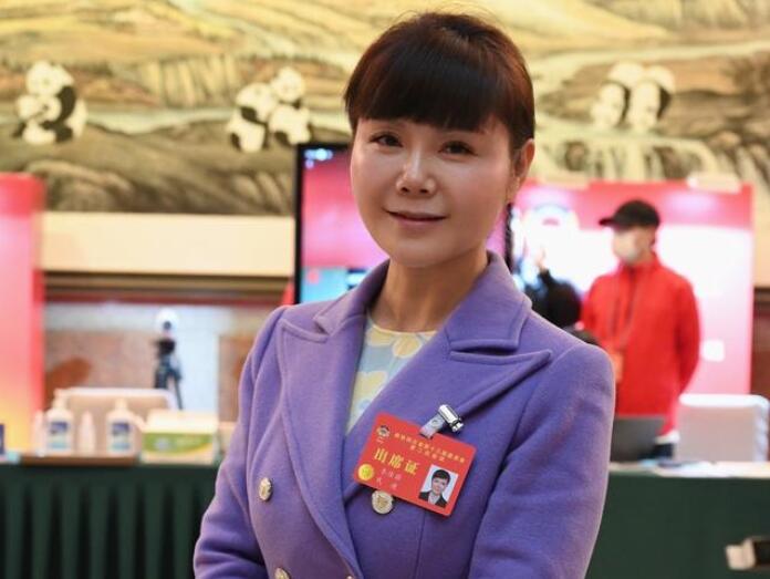 四川省政協(xié)委員李佳蔚：四川要優(yōu)化碳產(chǎn)品、參與碳交易，不斷完善碳設(shè)施