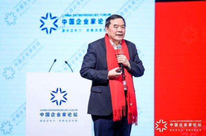 長包信：本輪能源革命已經(jīng)不是資源屬性的革命，而是制造屬性的革命