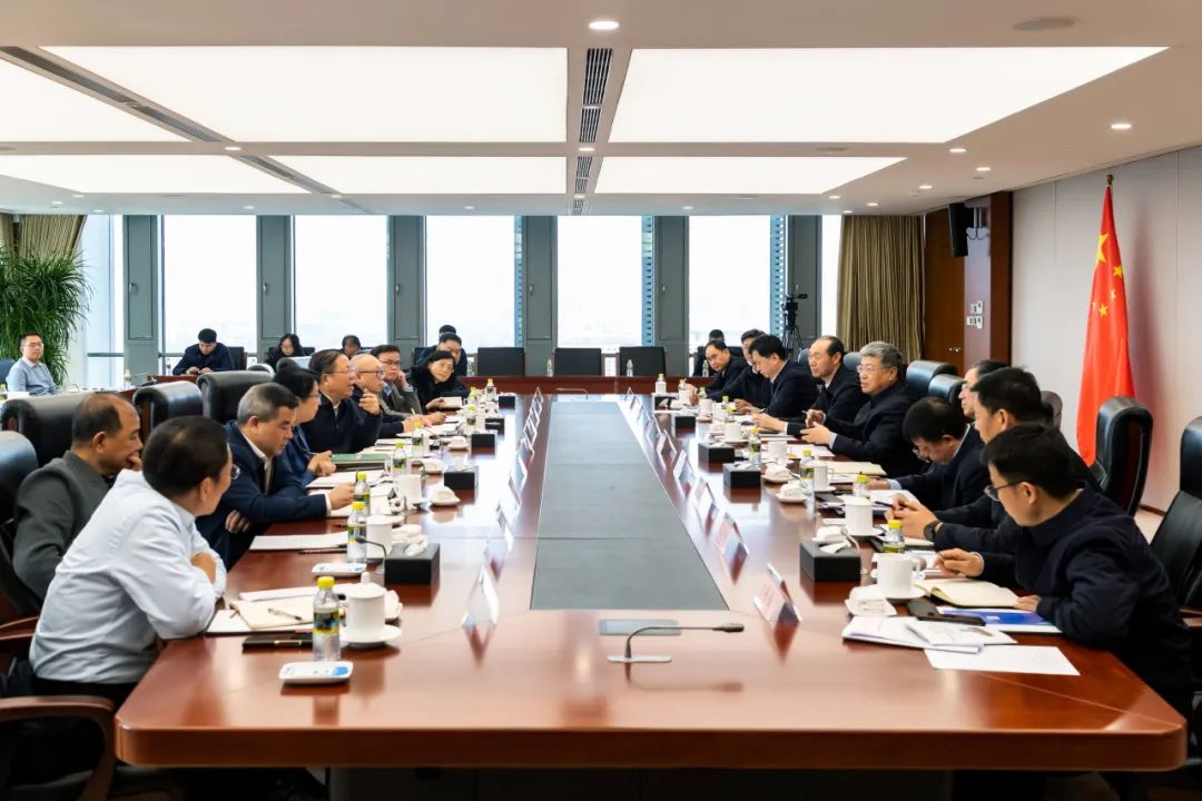 國家能源集團董事長劉國躍會見廣西壯族自治區(qū)政府黨組成員、國資委黨委書記秦如培