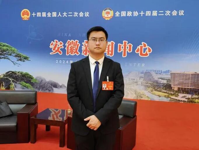 全國人大代表、國軒高科姚金?。簶?biāo)準(zhǔn)、技術(shù)、產(chǎn)業(yè)鏈多管齊下，推動電化學(xué)儲能產(chǎn)業(yè)高質(zhì)量發(fā)展