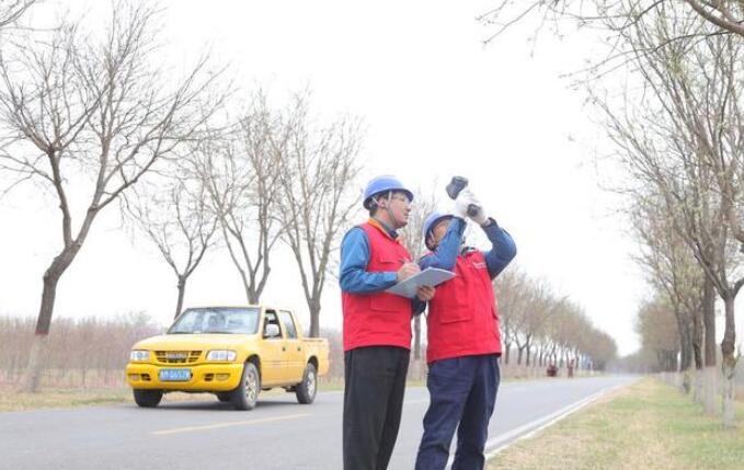 國網(wǎng)惠民縣供電公司優(yōu)化供電營商環(huán)境，助力黃河流域高質(zhì)量發(fā)展