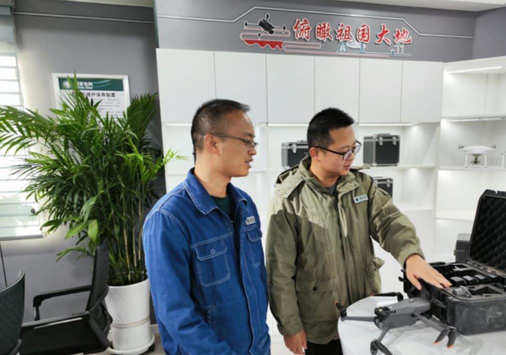 張著峰：從鄂城到肅北，電力幫扶路不停