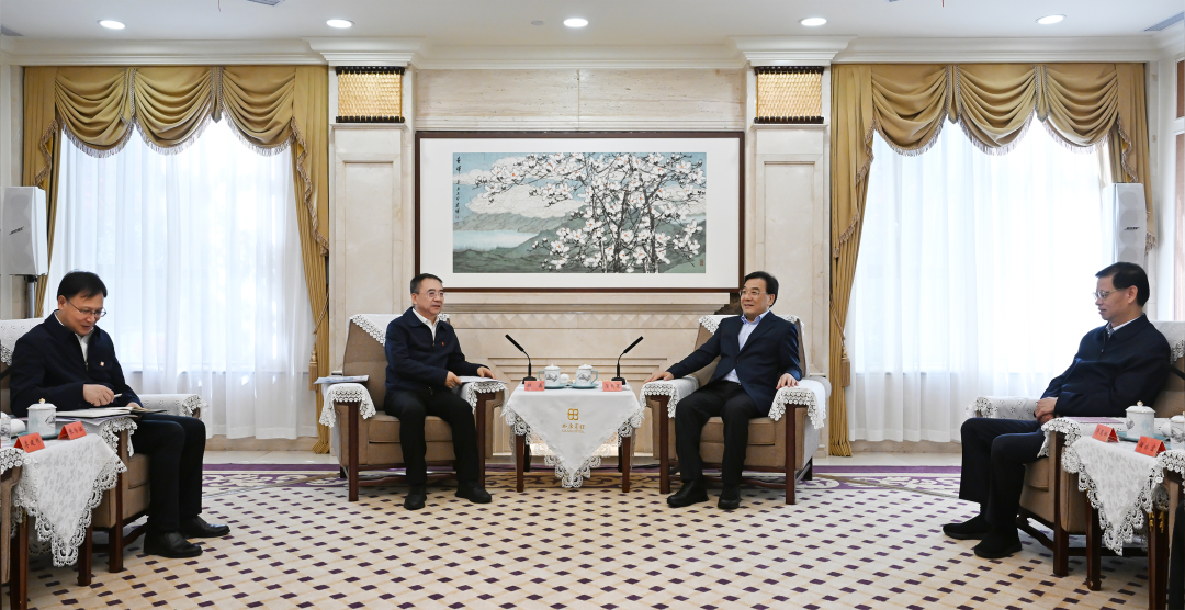 大唐集團董事長鄒磊、總經(jīng)理張傳江拜會江蘇省委書記信長星、省長許昆林