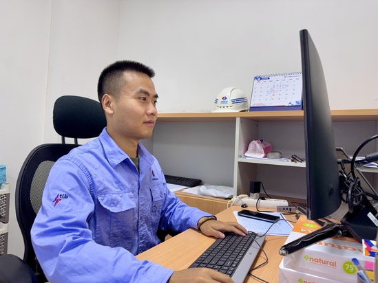 【新春走基層】春節(jié)堅守，點亮異國的奉獻(xiàn)之光