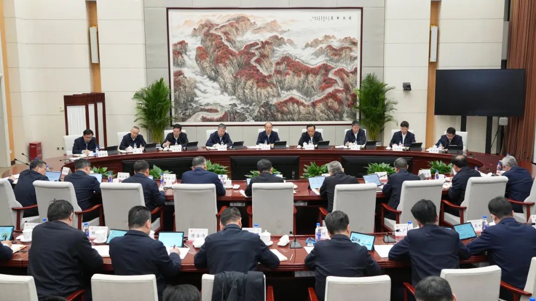 中國石油集團碳達峰碳中和、新興產(chǎn)業(yè)領(lǐng)導小組會議召開