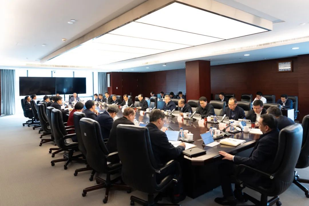 中國華電黨組傳達學(xué)習習近平總書記近期重要講話精神